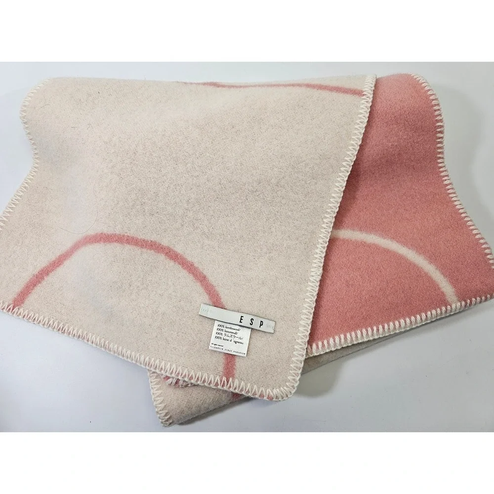 Elisabeth Stray Pedersen ESP‎ Oslo Lambswool Gear Up Scarf Wrap Blanket Lt Pink